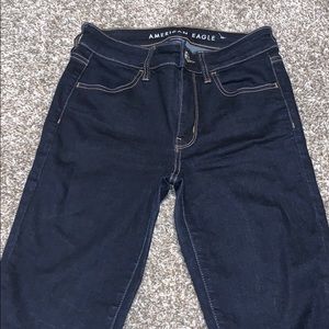 AMERICAN EAGLE HI-RISE JEGGING